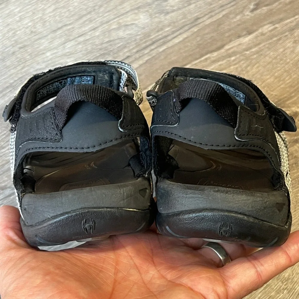Teva Tirra Womens Hiking Sandals Black White Grey Strappy Sport 4266 Size 6.5